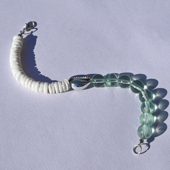 Handmade Bracelet with Cowrie Shell and Minty-Teal Glass - Picture 3 of 4